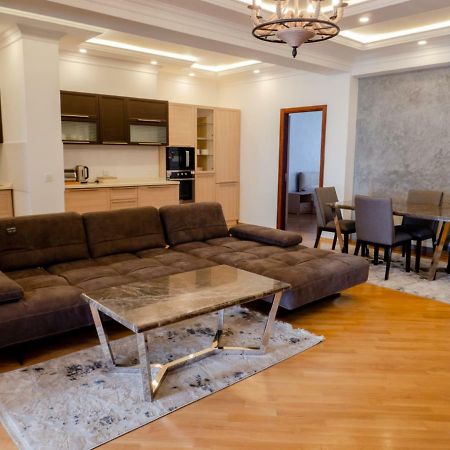 Boulevard Side Apartments Баку Экстерьер фото
